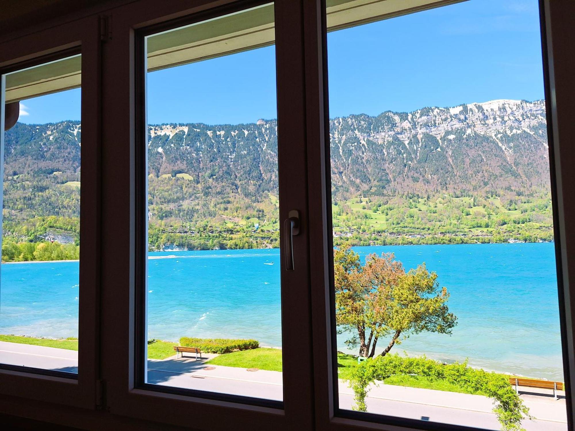 Lake House Bönigen Extérieur photo