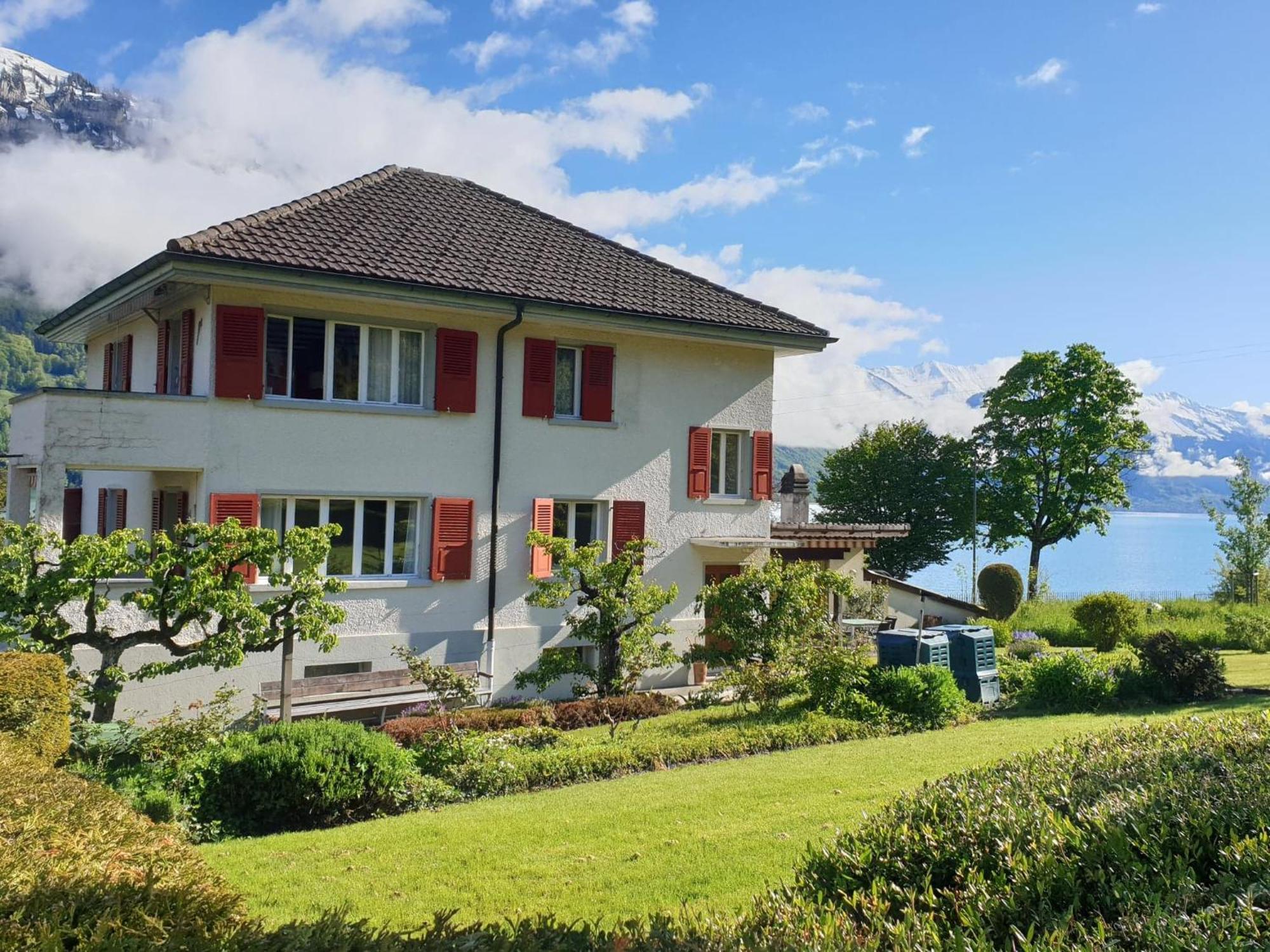Lake House Bönigen Extérieur photo
