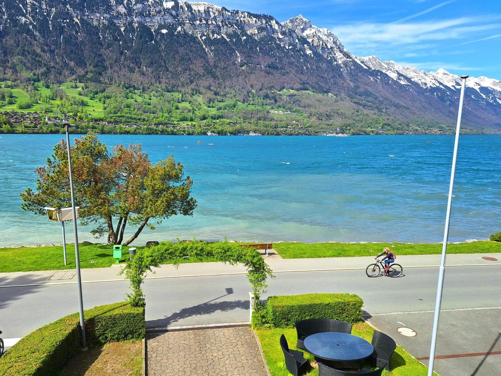 Lake House Bönigen Extérieur photo